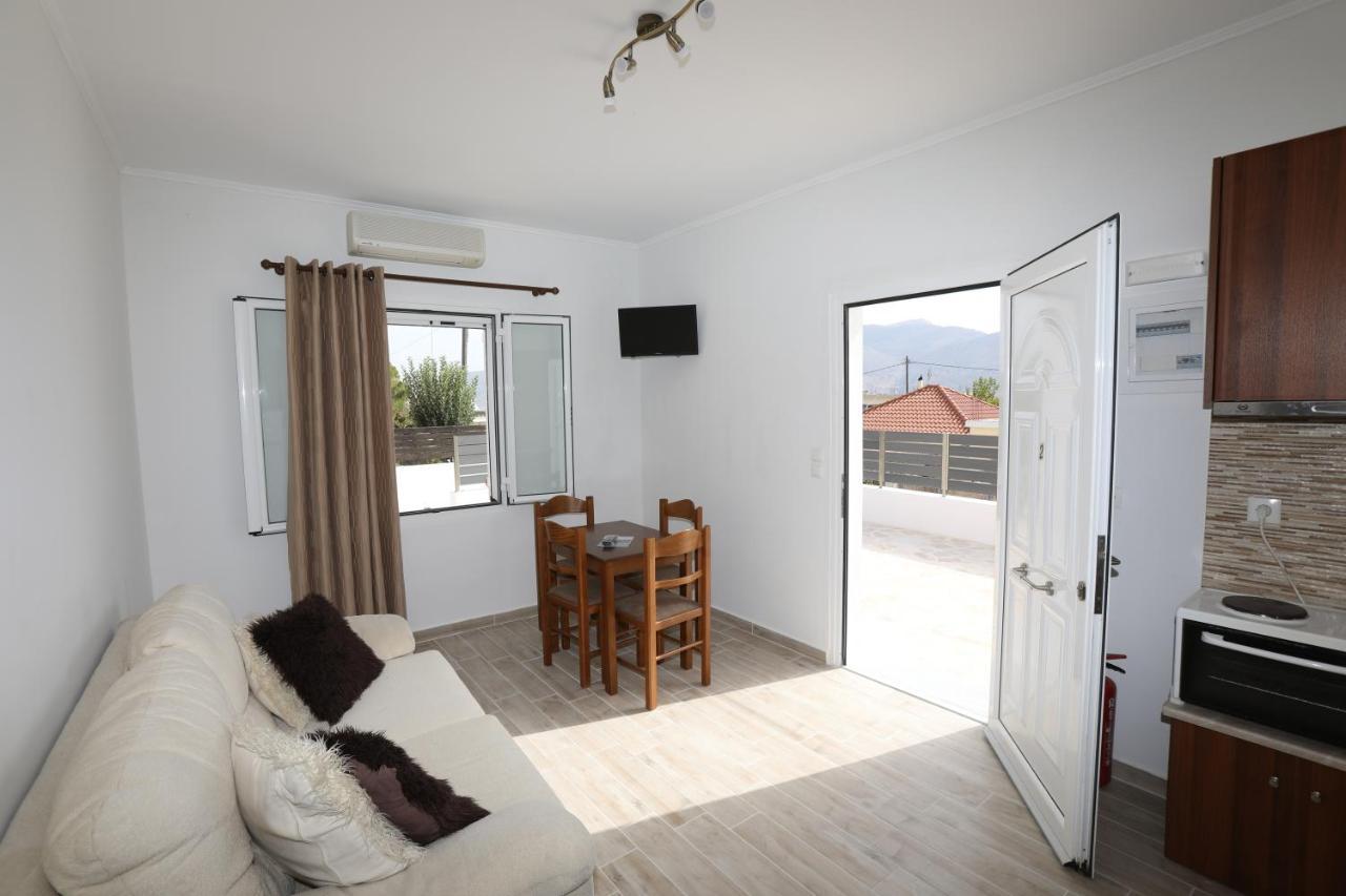 Angelos Apartments Lixouri Luaran gambar