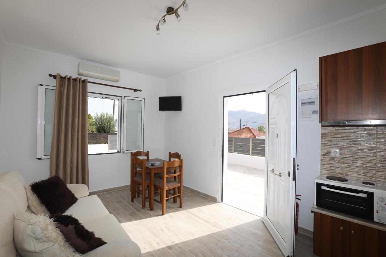 Angelos Apartments Lixouri Luaran gambar