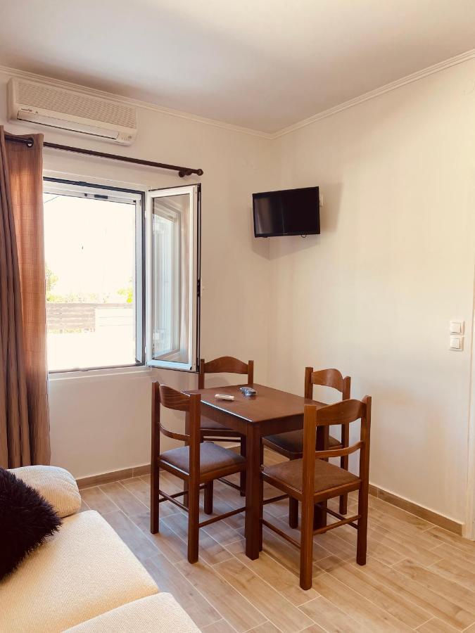 Angelos Apartments Lixouri Luaran gambar